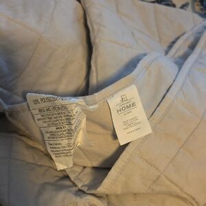 Gray Quilted Box-Stitch Daybed Cover